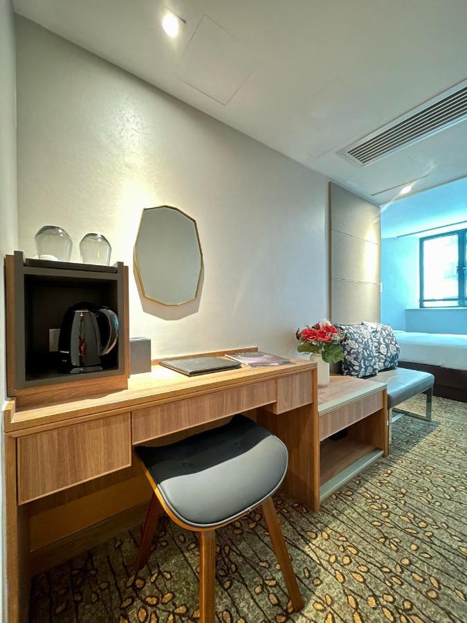 Lander Grand Hotel Hong Kong Exterior photo